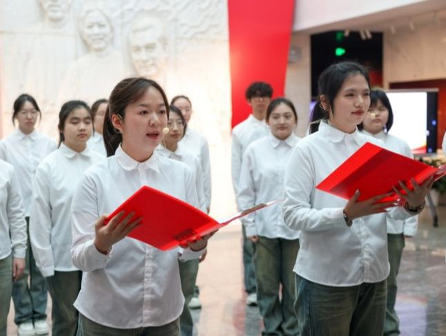 紀(jì)念周恩來(lái)同志誕辰128周年活動(dòng)在南京舉行